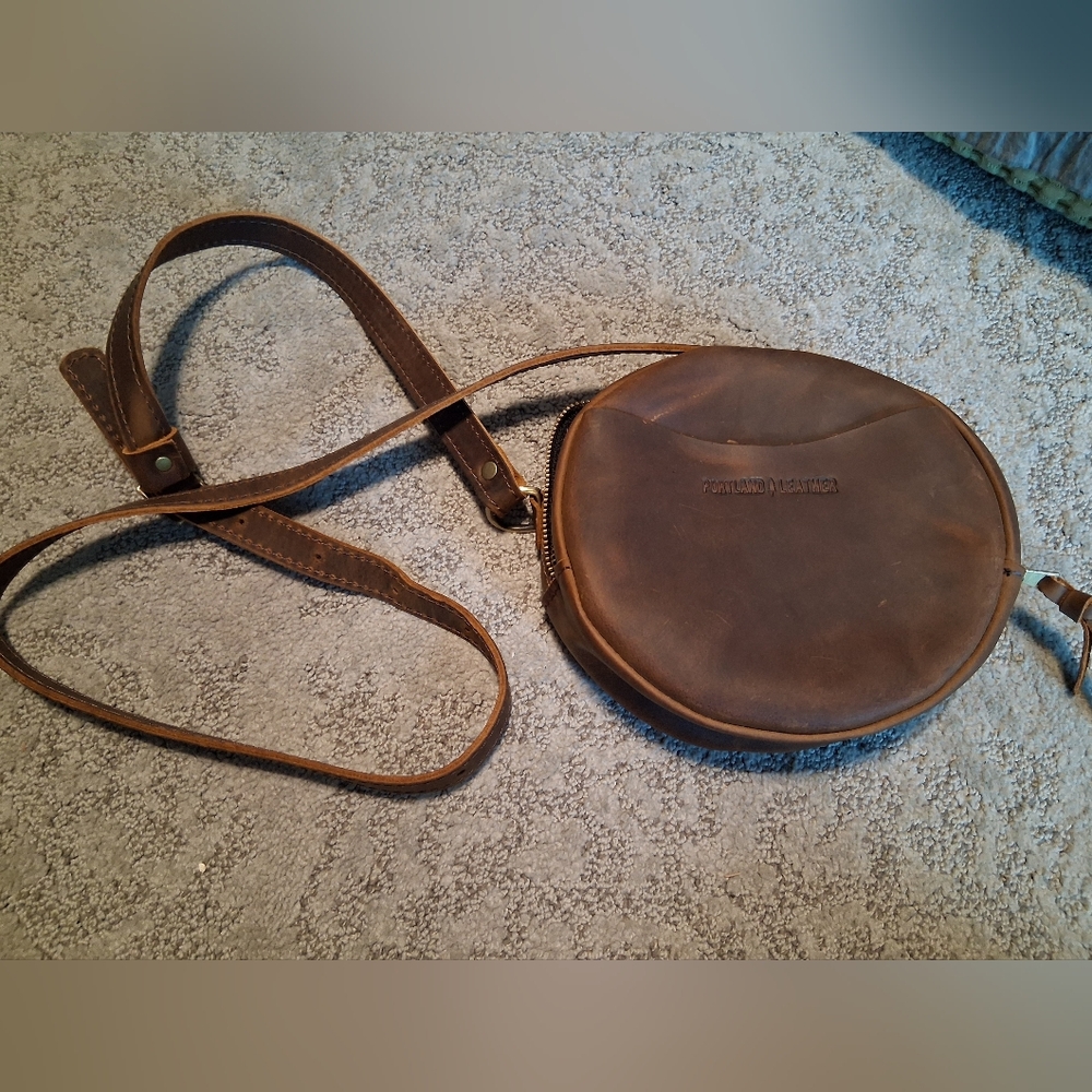 Portland Leather Small Circle Crossbody NWOT